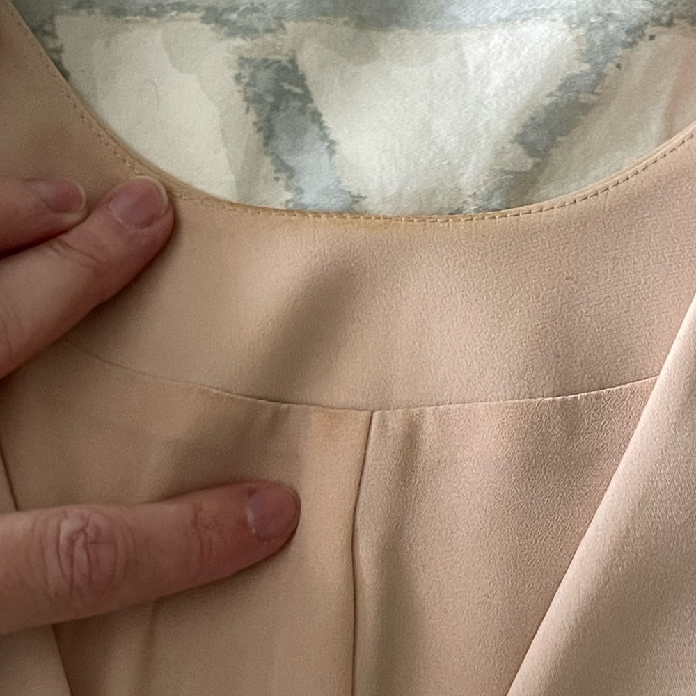 T By Alexander Wang Beige Welt Pocket Detail Short Sleeve Blouse Low V Back 4 - Picture 9 of 9